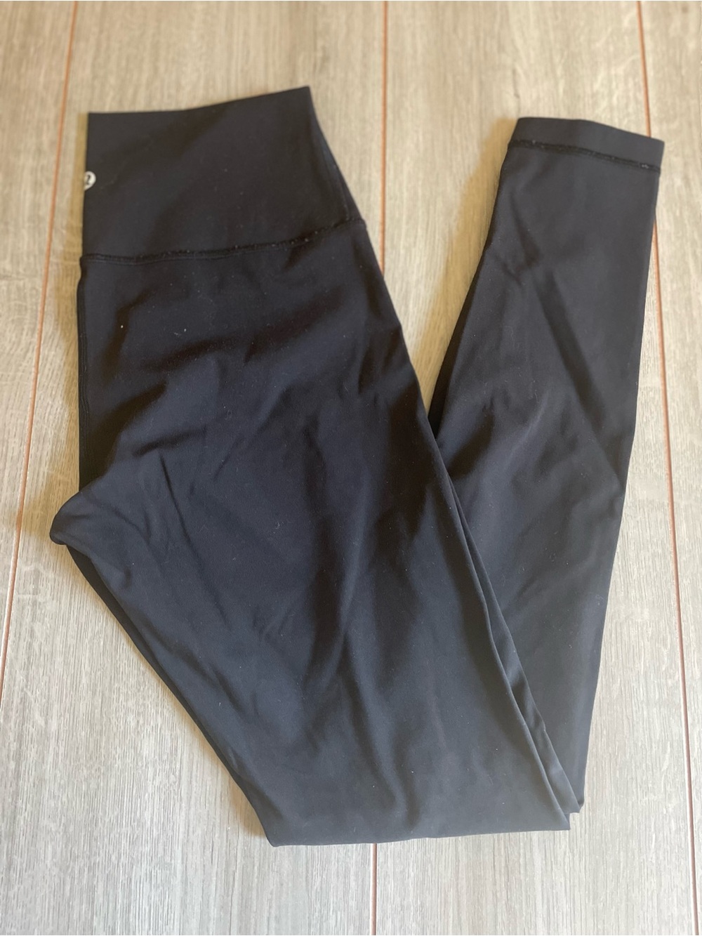 Lululemon women's size 6 black athletic leggings